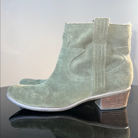 Lucky Brand Green Ankle Boots with Suede Finish - Picture 3 of 12
